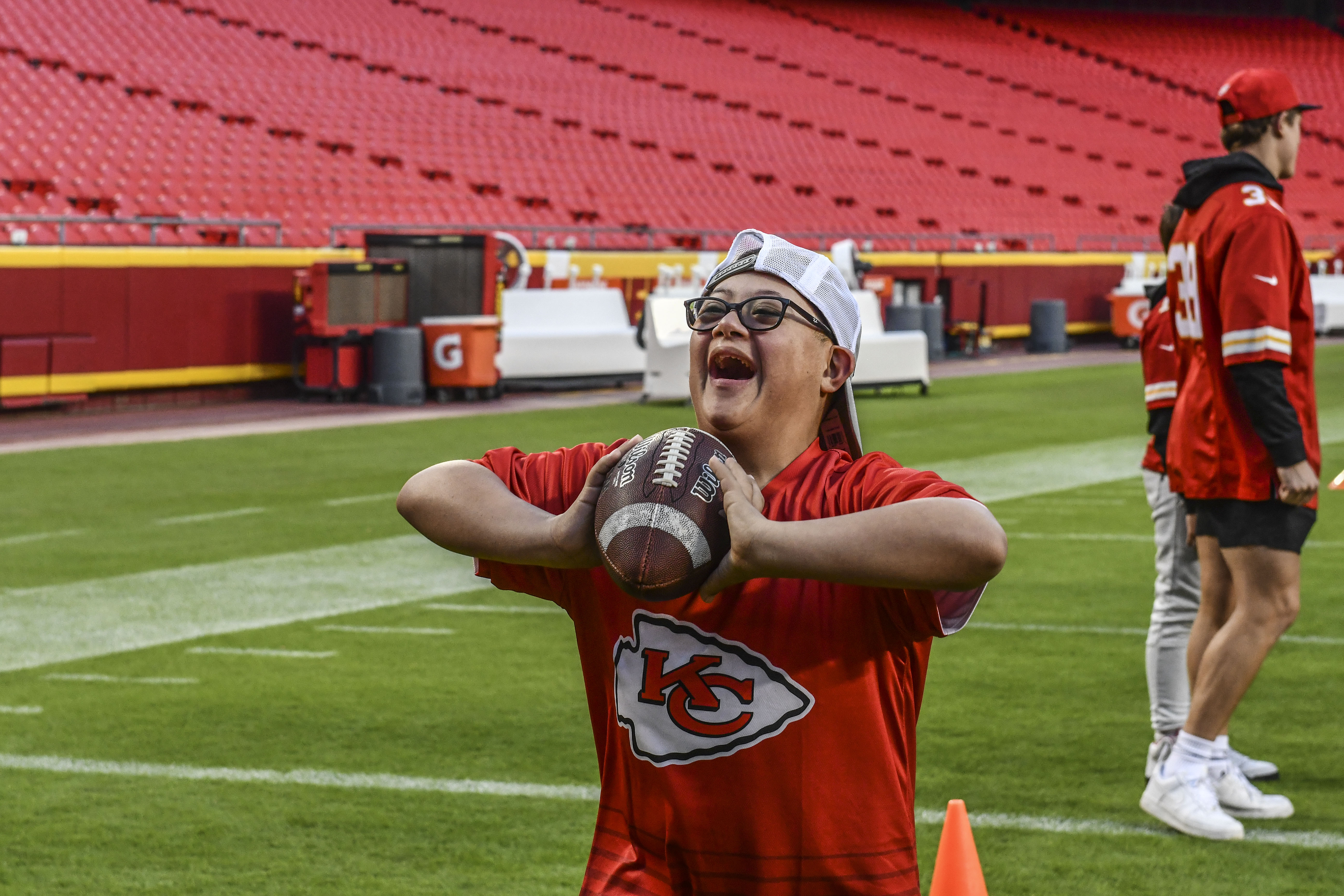 Special Olympics Missouri athletes compete at Chiefs Training Camp