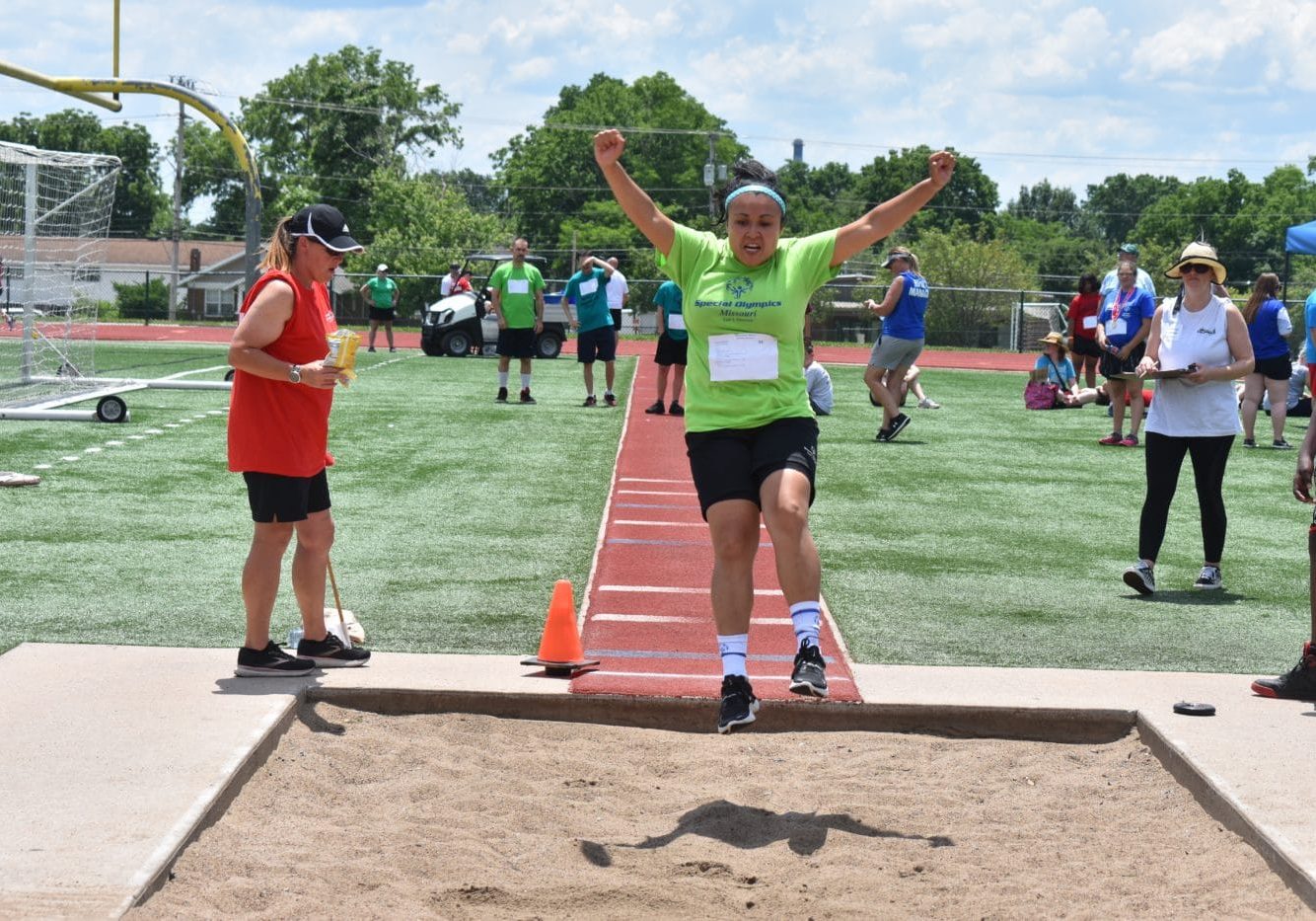SOMO athlete Lynna Hodgson competes at the State Summer Games  on June 5, 2021 at Hickman High School in Columbia, Mo.